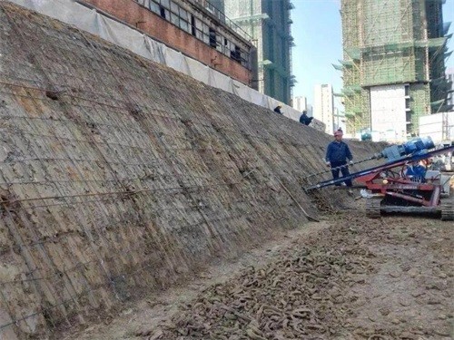 嫩江建筑边坡支护